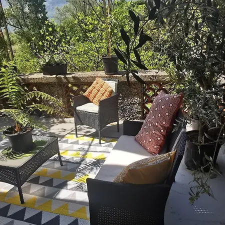 Le Clos Des Sources Hébergement de vacances Viviers-du-Lac
